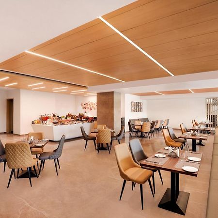Lemon Tree Hotel Agra Shikohabad Extérieur photo