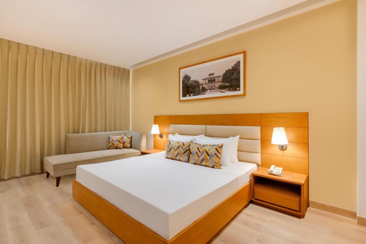 Lemon Tree Hotel Agra Shikohabad Extérieur photo