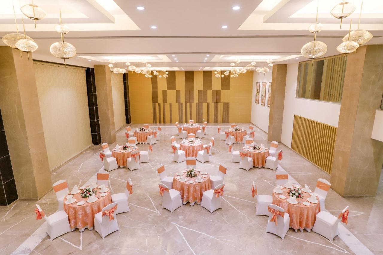 Lemon Tree Hotel Agra Shikohabad Extérieur photo