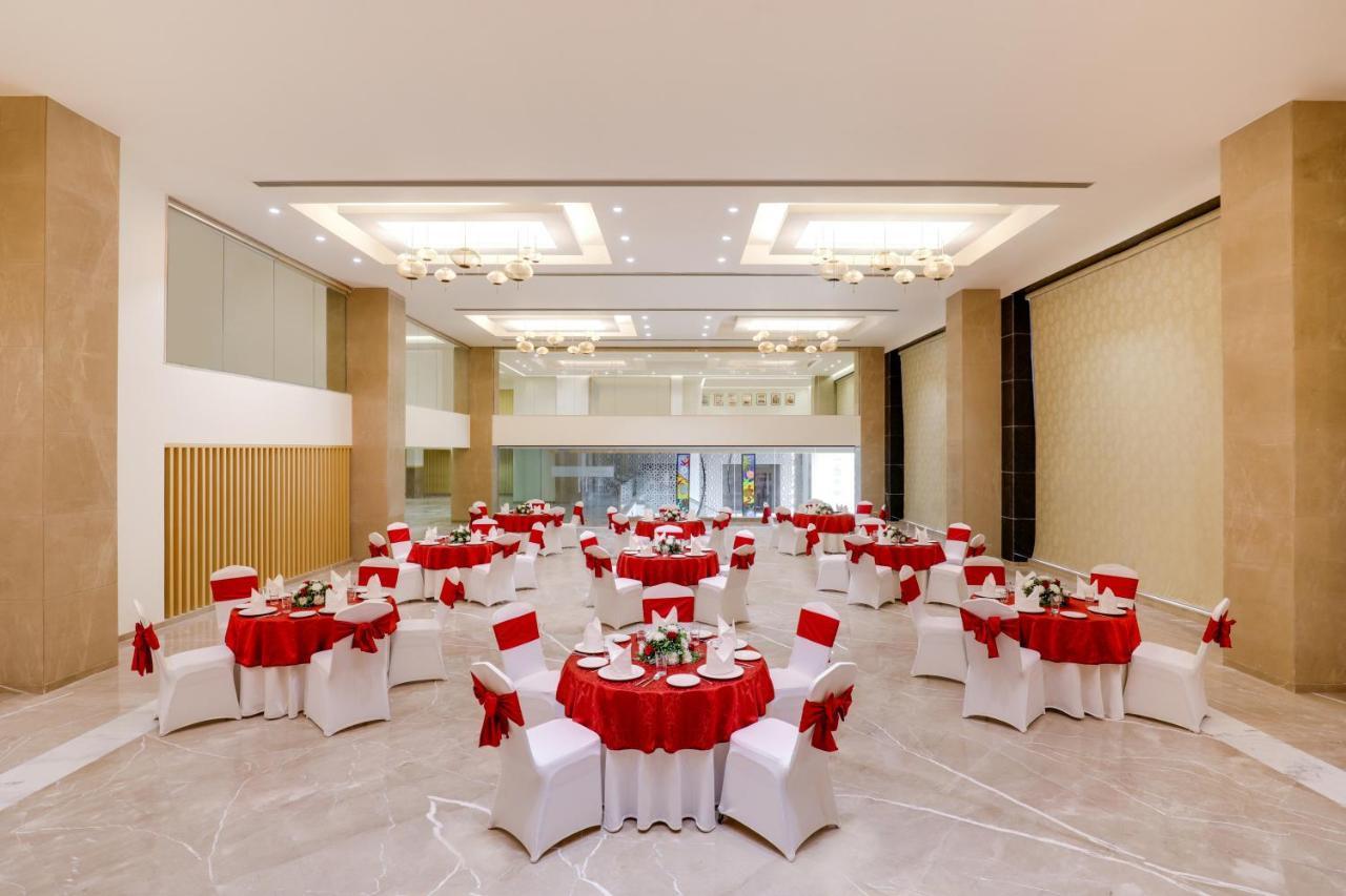Lemon Tree Hotel Agra Shikohabad Extérieur photo